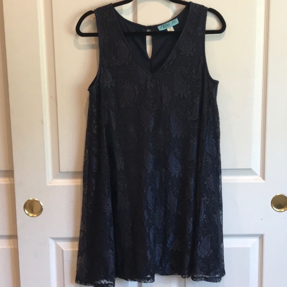 Francesca’s Navy Lace Dress size M